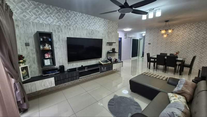 Kondominium untuk Dijual di Manhattan Condominium - Lee Muzi - Living Room - PropertyGuru.com.my