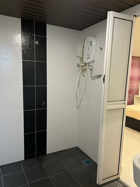 Kondominium untuk Disewa di Faber Heights - Jun Kee - Bathroom - PropertyGuru.com.my