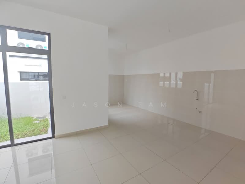 Cluster House for Sale in Iskandar Puteri (Nusajaya) (Johor) - Jason Fam - Kitchen - PropertyGuru.com.my