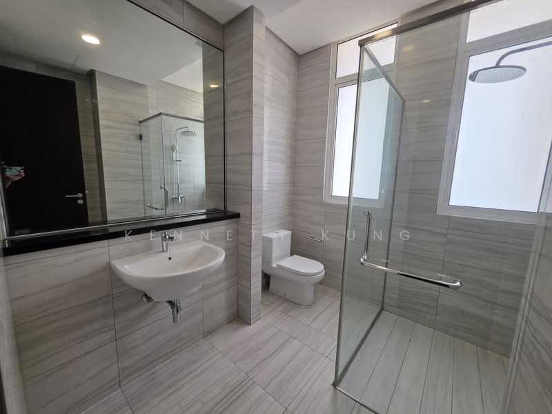 2.5-storey Terraced House for Sale in Seri Tanjung Pinang (Tanjung Tokong) - Kenneth Kung - Bathroom - PropertyGuru.com.my