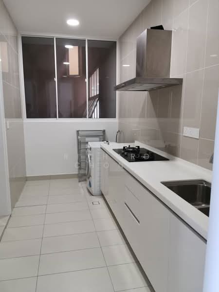 Kondominium untuk Disewa di Pavilion Hilltop - Richard Chong - Kitchen - PropertyGuru.com.my