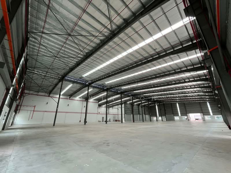 Factory for Rent in Taman Desa Cemerlang (Ulu Tiram) - Edwin Toh - Interior - PropertyGuru.com.my