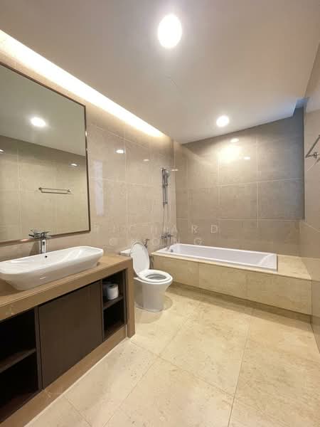 Kondominium untuk Disewa di Seni Mont Kiara - Richard Chong - Bathroom - PropertyGuru.com.my