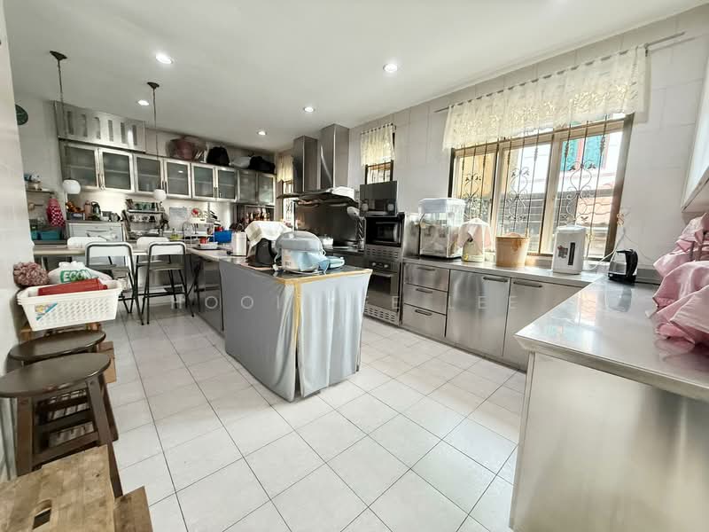 Rumah Berkembar untuk Dijual di Taman Redang (Johor Bahru) - Hooi Yee Lee - Kitchen - PropertyGuru.com.my