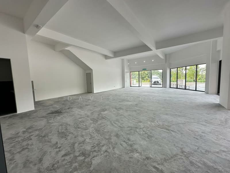 Shop for Rent in Bandar Gamuda Gardens (Rawang) - Davis Ong - Interior - PropertyGuru.com.my