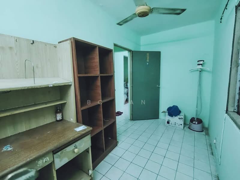 Pangsapuri untuk Dijual di Permai Apartment - BC TAN - Interior - PropertyGuru.com.my