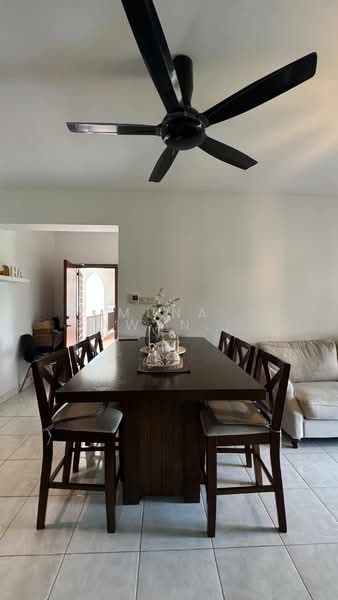 Condominium for Sale at Cyber Heights Villa - Muna Zawani Muhamad - Dining Room - PropertyGuru.com.my