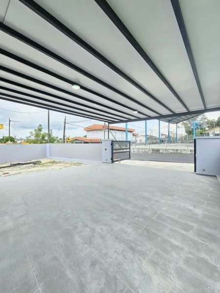 Bungalow for Sale in Kampung Baharu (Gelang Patah) - Win Tan - Exterior - PropertyGuru.com.my