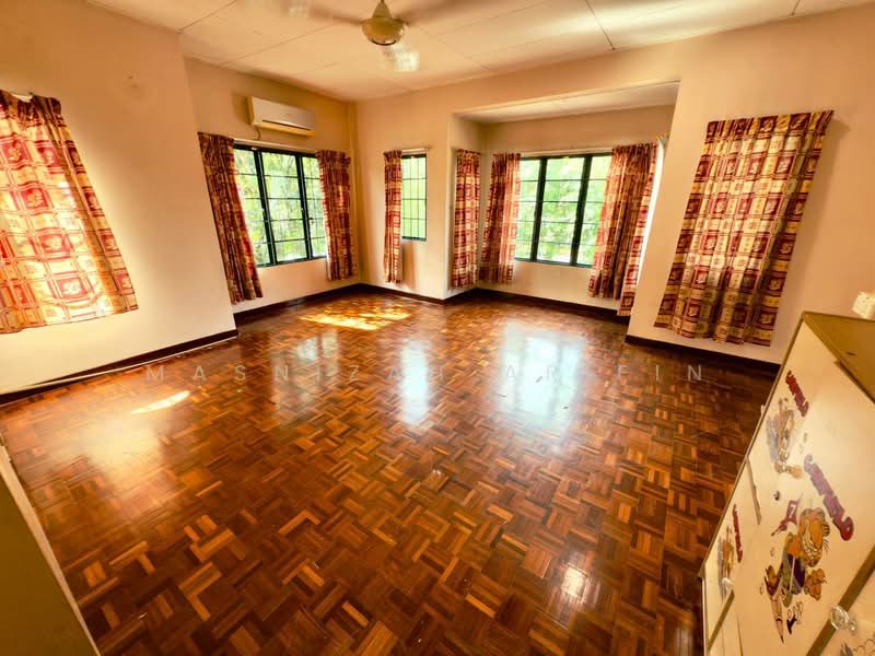 Rumah Teres 2 Tingkat untuk Dijual di Kota Damansara (Selangor) - Masnizah Arifin - Living Room - PropertyGuru.com.my