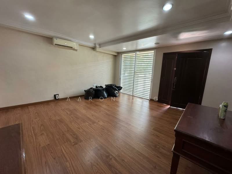 2.5-storey Terraced House for Sale in Bukit Wangsamas (Setiawangsa) - Aaron Ong - Living Room - PropertyGuru.com.my