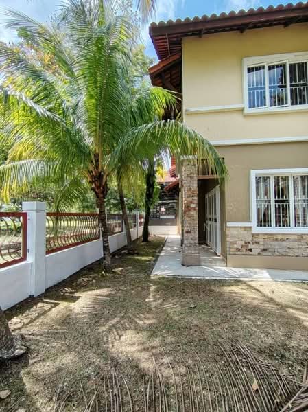 Rumah Berkembar untuk Dijual di Johor Bahru (Johor) - UMAIR ZANIL - Exterior - PropertyGuru.com.my