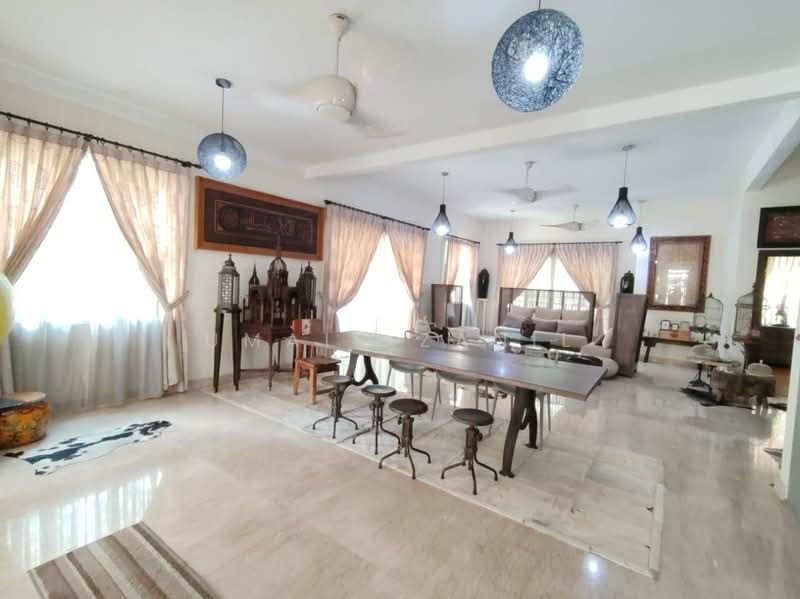 Rumah Berkembar untuk Dijual di Johor Bahru (Johor) - UMAIR ZANIL - Living Room - PropertyGuru.com.my
