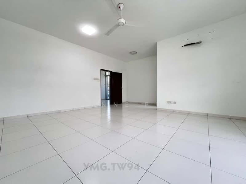 Rumah Teres 2 Tingkat untuk Dijual di Klang (Selangor) - Joanne Pua - Living Room - PropertyGuru.com.my