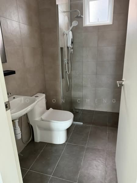 Kondominium untuk Disewa di d'Brightton - Jordon Cheng - Bathroom - PropertyGuru.com.my