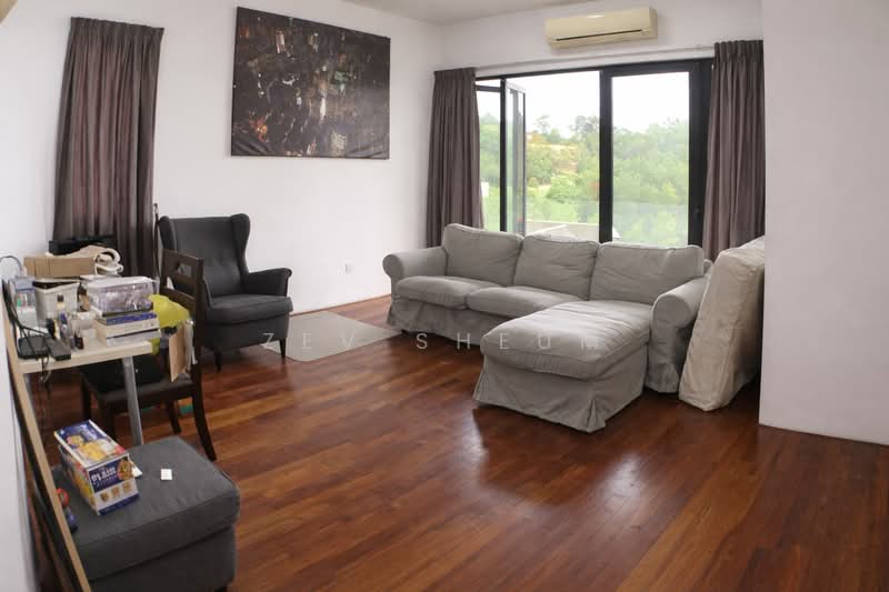 Bungalow for Sale in Kayangan Heights (Shah Alam) - Zev Sheum - Living Room - PropertyGuru.com.my