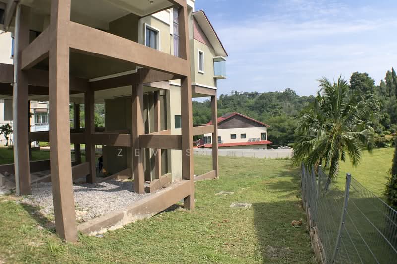 Bungalow for Sale in Kayangan Heights (Shah Alam) - Zev Sheum - Exterior - PropertyGuru.com.my