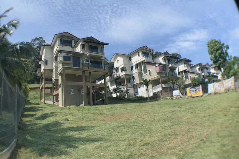 Bungalow for Sale in Kayangan Heights (Shah Alam) - Zev Sheum - Exterior - PropertyGuru.com.my