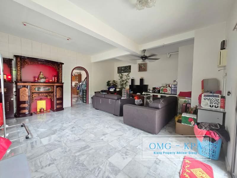 2-storey Terraced House for Sale in Taman Sri Andalas (Klang) - Daniel Kok - Living Room - PropertyGuru.com.my