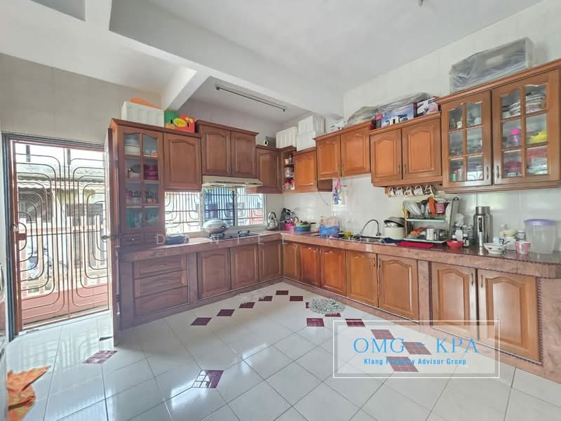 2-storey Terraced House for Sale in Taman Sri Andalas (Klang) - Daniel Kok - Kitchen - PropertyGuru.com.my