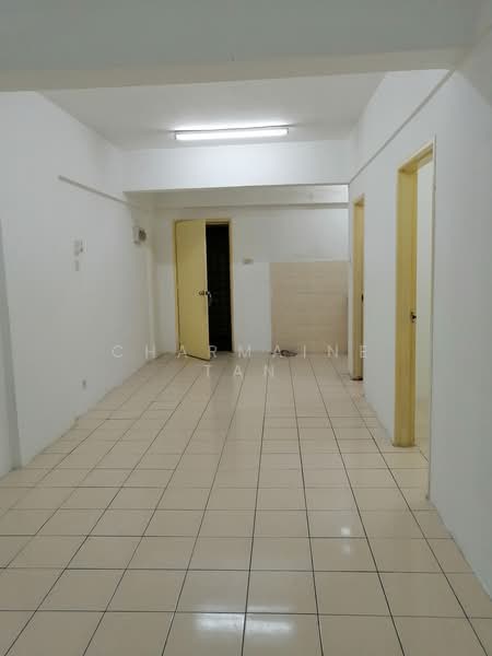 Rumah Flat untuk Dijual di Puncak Desa Flat - Charmaine Tan - Interior - PropertyGuru.com.my