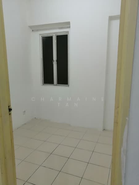 Rumah Flat untuk Dijual di Puncak Desa Flat - Charmaine Tan - Interior - PropertyGuru.com.my