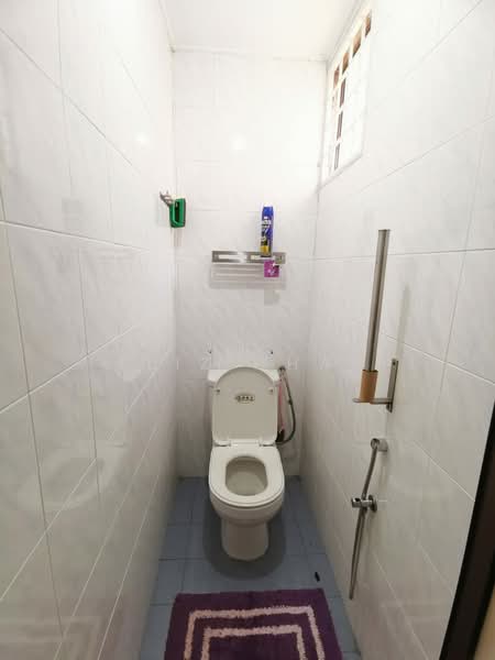 Rumah Teres 2 Tingkat untuk Dijual di Bandar Sri Damansara (Selangor) - Eliz Chan - Bathroom - PropertyGuru.com.my