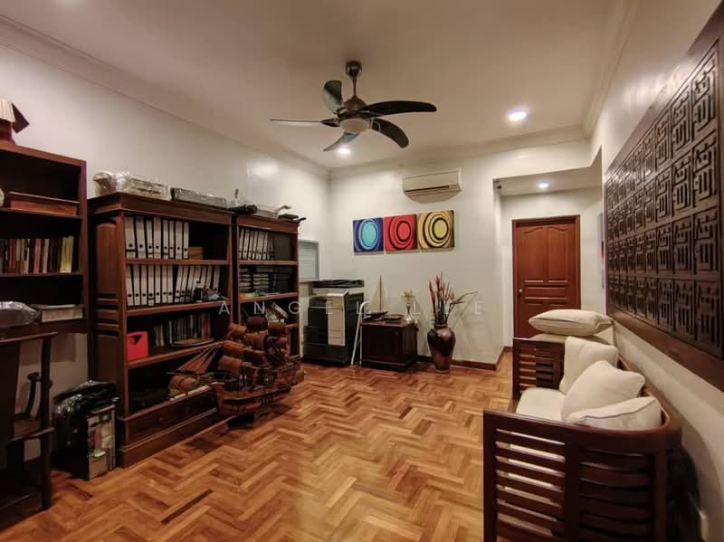 Rumah Berkembar untuk Dijual di Taman Redang (Johor Bahru) - Angel Lee - Study - PropertyGuru.com.my