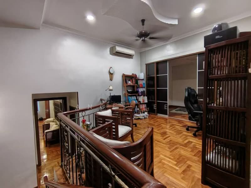 Rumah Berkembar untuk Dijual di Taman Redang (Johor Bahru) - Angel Lee - Study - PropertyGuru.com.my