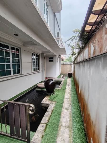 Rumah Berkembar untuk Dijual di Taman Redang (Johor Bahru) - Angel Lee - Exterior - PropertyGuru.com.my