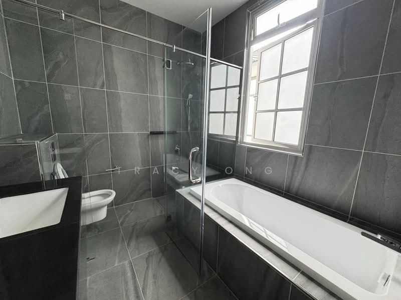 Rumah Berkembar untuk Dijual di Eco Spring (Johor Bahru) - Tracy Ong - Bathroom - PropertyGuru.com.my