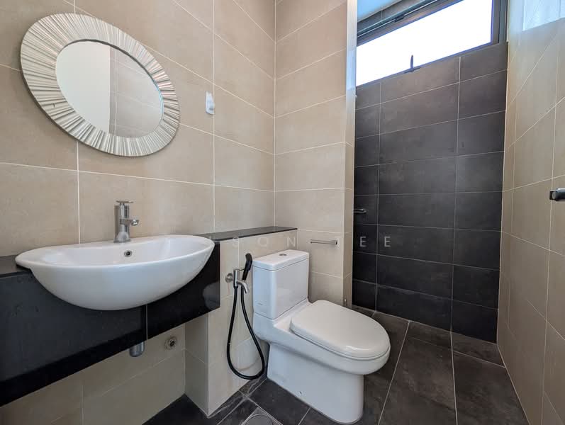 Semi-Detached House for Rent in Iskandar Puteri (Nusajaya) (Johor) - Wilson Tee - Bathroom - PropertyGuru.com.my