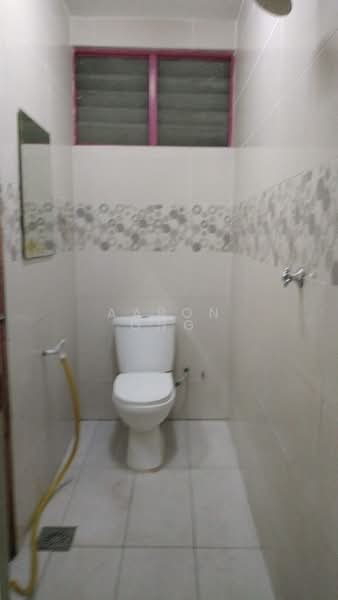2-storey Terraced House for Sale in Taman Dato Senu (Sentul) - Aaron Ong - Bathroom - PropertyGuru.com.my
