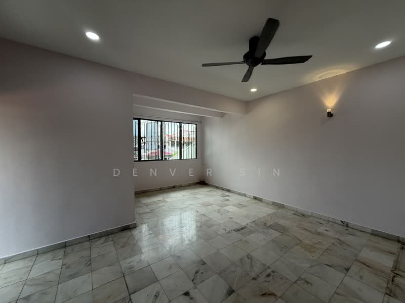 Rumah Teres 2 Tingkat untuk Dijual di Taman Segar (Cheras) - Denver Sin - Living Room - PropertyGuru.com.my
