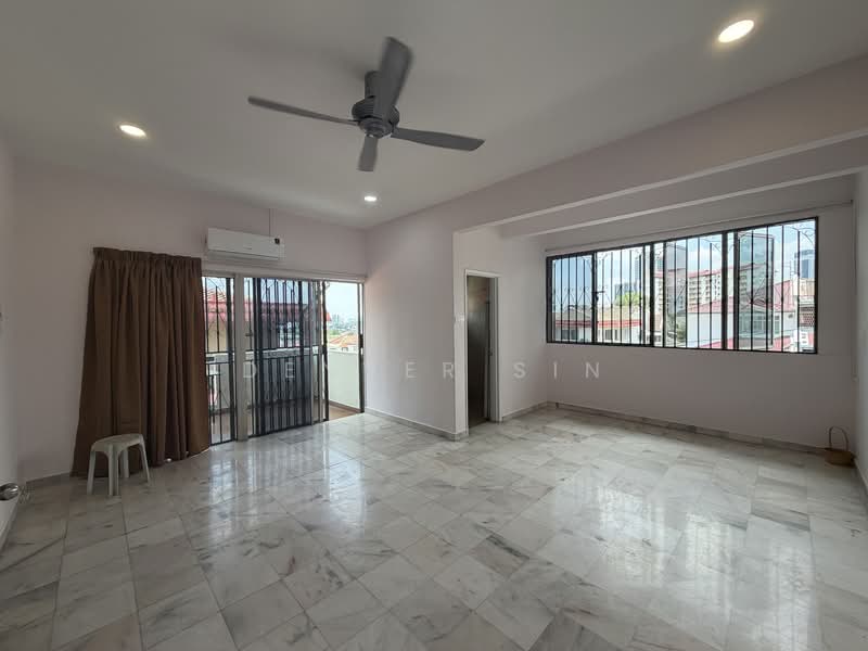 Rumah Teres 2 Tingkat untuk Dijual di Taman Segar (Cheras) - Denver Sin - Living Room - PropertyGuru.com.my