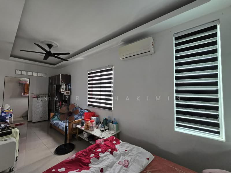 2-storey Terraced House for Sale in Bukit Raja (Selangor) - Nazrin Hakimin - Bedroom - PropertyGuru.com.my
