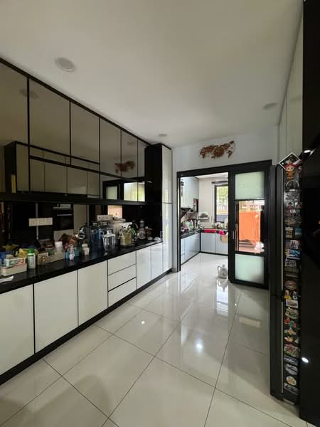 Rumah Teres 2 Tingkat untuk Dijual di Telok Panglima Garang (Selangor) - Grace Lai - Kitchen - PropertyGuru.com.my