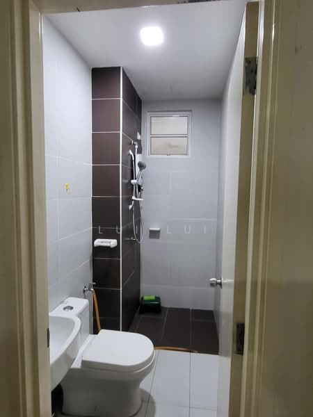 Apartment for Sale at Nusa Heights (Nusa Puncak) - Lui Lui - Bathroom - PropertyGuru.com.my