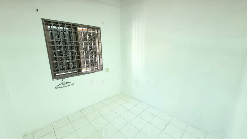 1-storey Terraced House for Sale in Menglembu (Perak) - Lee Muzi - Interior - PropertyGuru.com.my