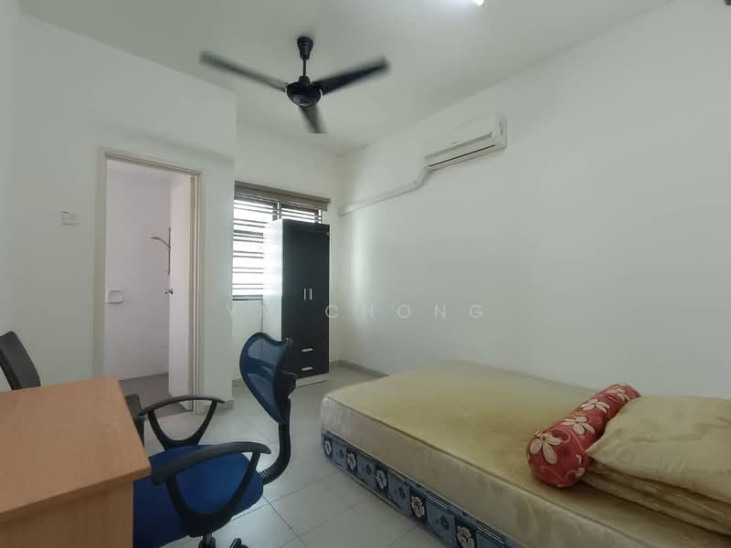 Terraced House for Sale in Taman Muzaffar Heights (Bukit Katil) - YM Chong - Bedroom - PropertyGuru.com.my