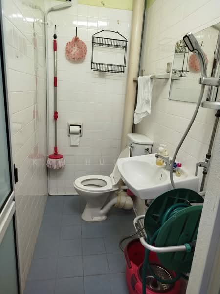 Rumah Teres 2 Tingkat untuk Dijual di Taman Desa Murni (Butterworth) - Kah Hui Teoh - Bathroom - PropertyGuru.com.my