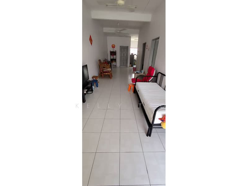 Terraced House for Sale in Klang (Selangor) - Kelly Teo - Living Room - PropertyGuru.com.my
