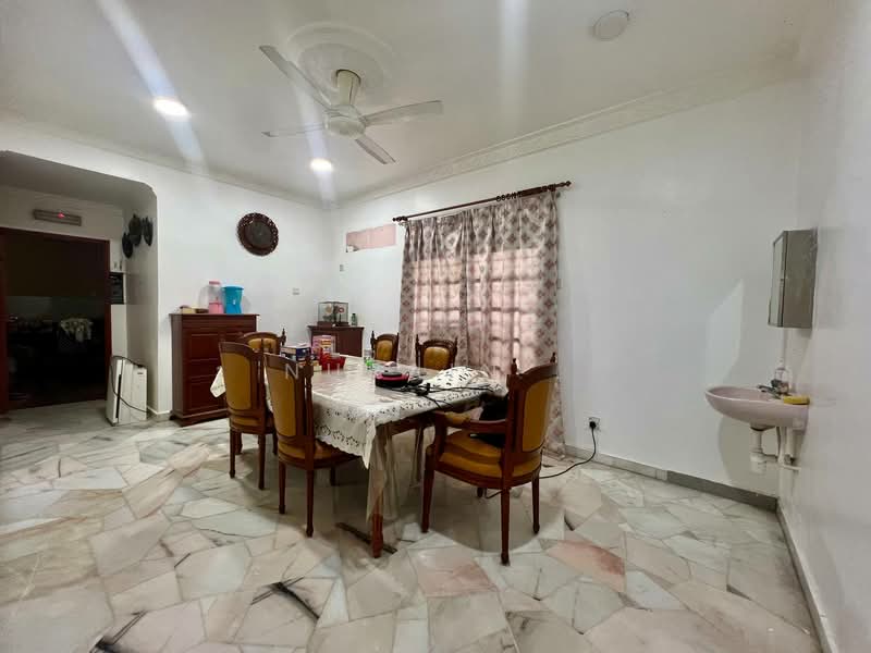 Rumah Banglo untuk Dijual di Shah Alam (Selangor) - Nurain . - PropertyGuru.com.my