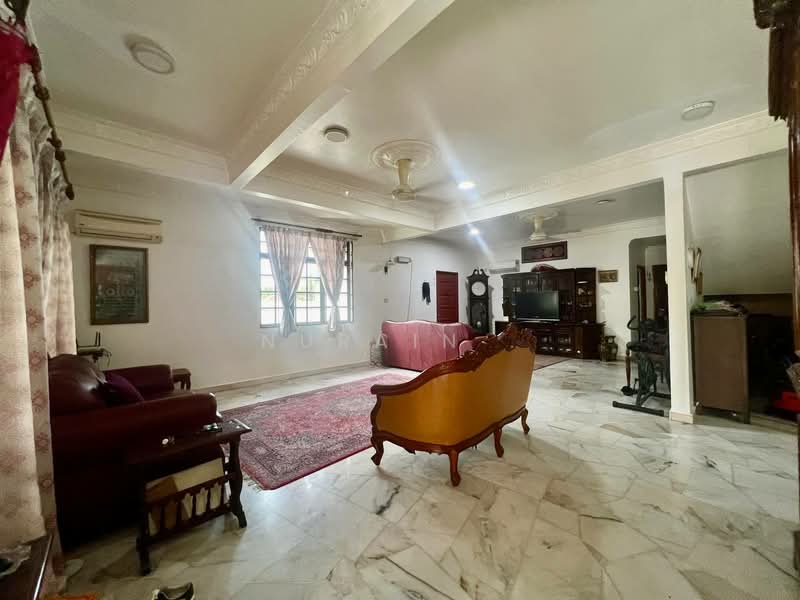 Rumah Banglo untuk Dijual di Shah Alam (Selangor) - Nurain . - PropertyGuru.com.my