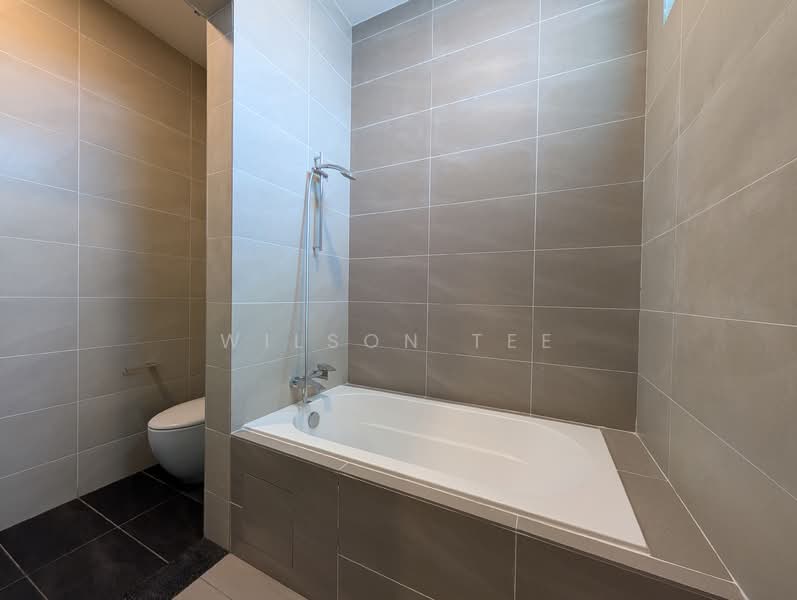 Semi-Detached House for Rent in Iskandar Puteri (Nusajaya) (Johor) - Wilson Tee - Bathroom - PropertyGuru.com.my