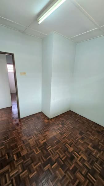 1-storey Terraced House for Sale in Menglembu (Perak) - Lee Muzi - Interior - PropertyGuru.com.my