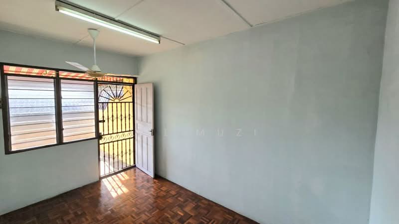 1-storey Terraced House for Sale in Menglembu (Perak) - Lee Muzi - Interior - PropertyGuru.com.my