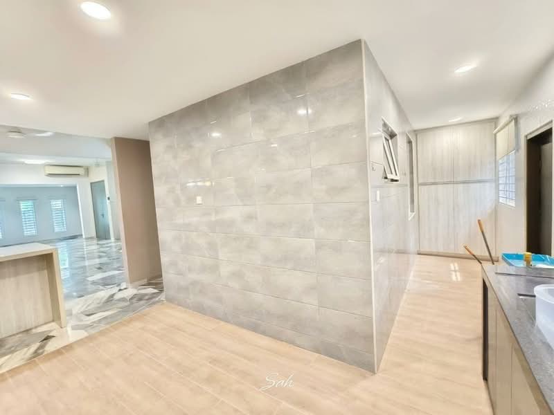 Rumah Teres 2 Tingkat untuk Dijual di Taman Tiara East (Semenyih) - CW Kong - PropertyGuru.com.my