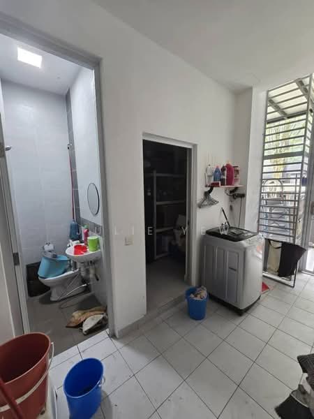 Condominium for Sale at The Seed Taman Sutera Utama - Julie Yew - Bathroom - PropertyGuru.com.my