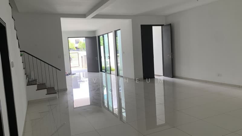 Semi-Detached House for Sale in Bukit Rahman Putra (Sungai Buloh) - Zev Sheum - Interior - PropertyGuru.com.my