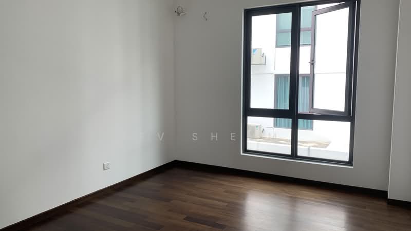 Semi-Detached House for Sale in Bukit Rahman Putra (Sungai Buloh) - Zev Sheum - Interior - PropertyGuru.com.my